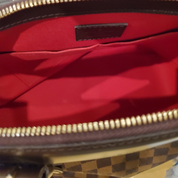 Louis Vuitton Vintage Purse - Picture 2 of 16